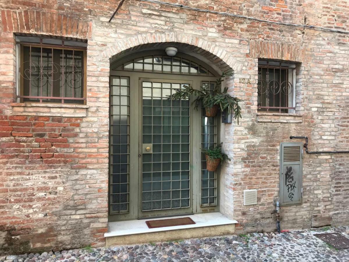La Casa Degli Zii Lejlighed Ferrara Eksteriør billede